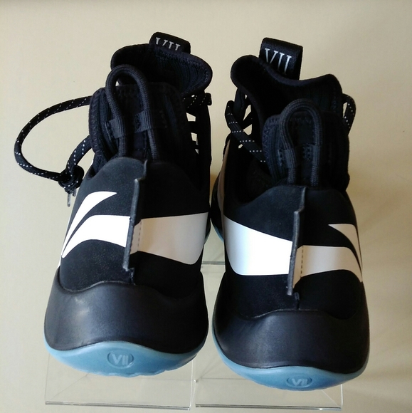 Li Ning CJ McCollum 'Sonic 7' PE